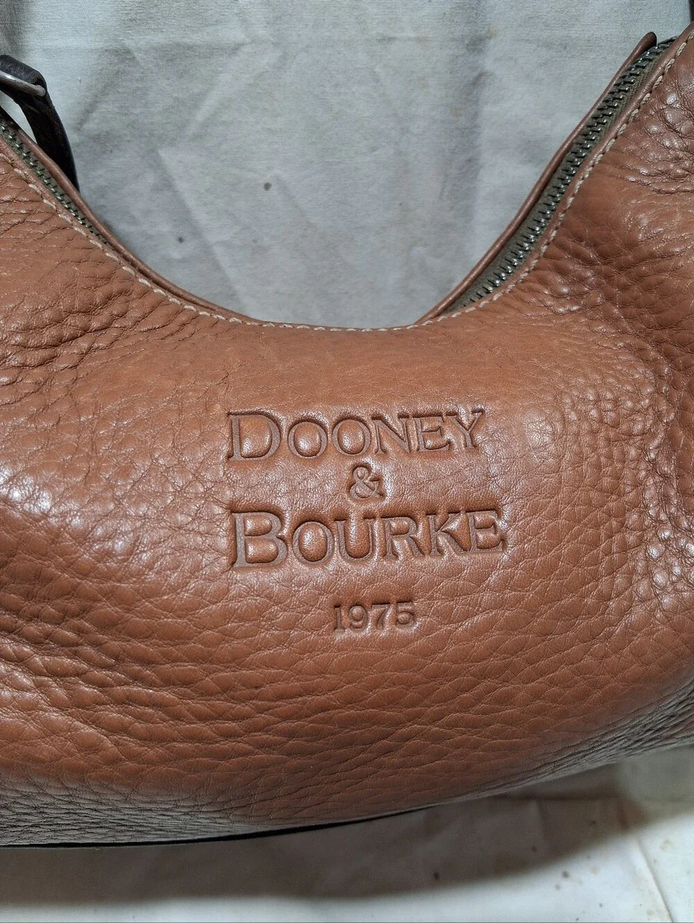 Vintage Dooney and bourke all pebbled leather hobo